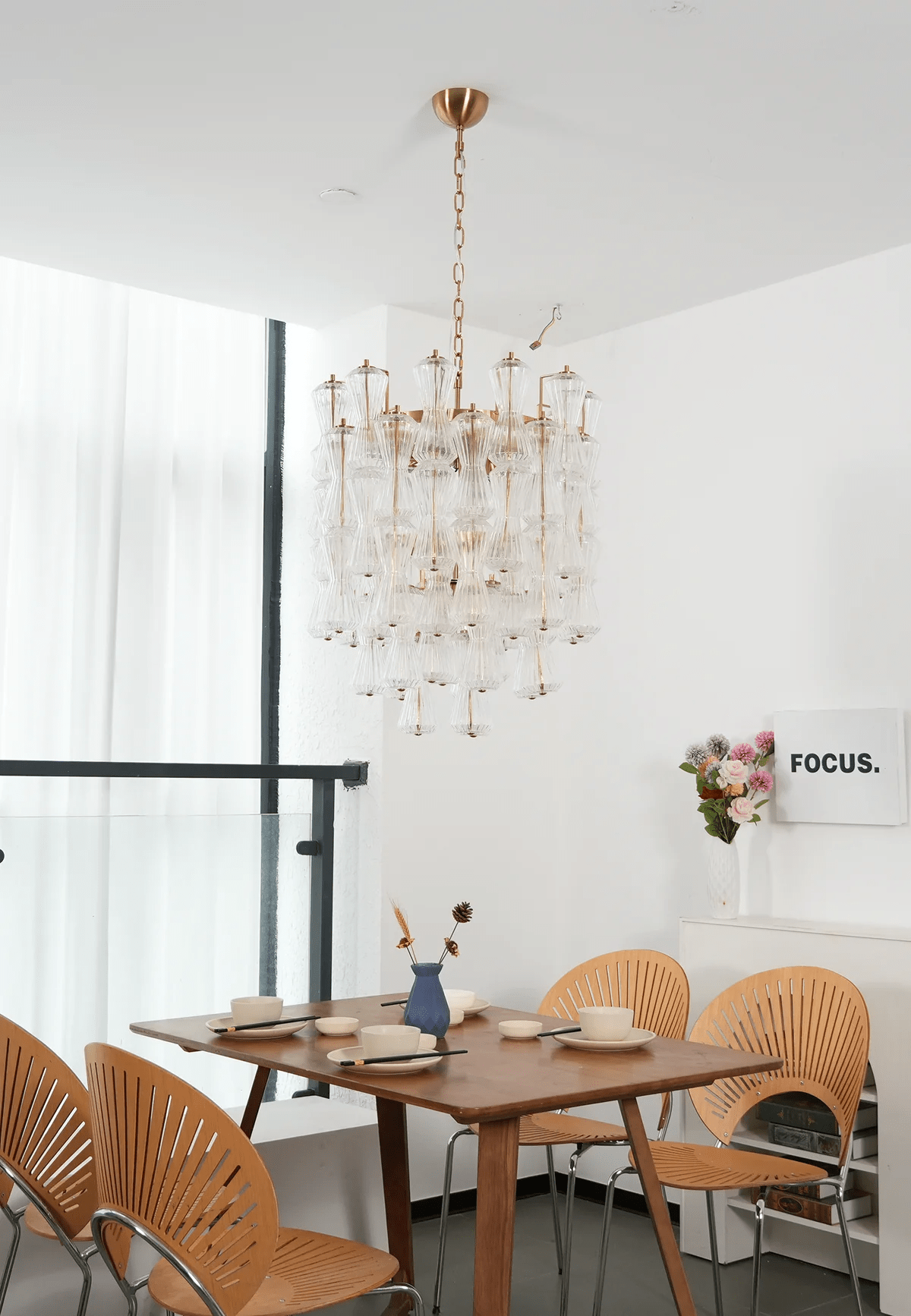 Florenzia Glass Curated Mouth-Blown Frosted Glas – handcrafted surface texture