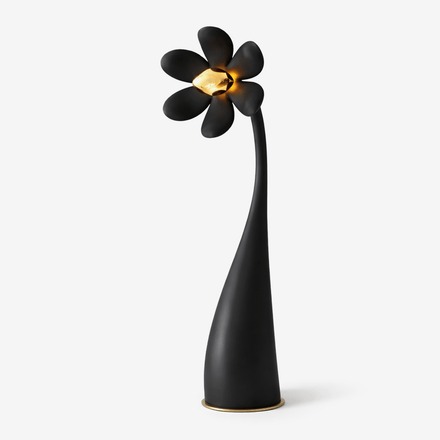 Fleur Sculpture Curated Mouth-Blown Frosted Glas