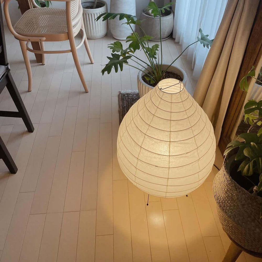 23N Floor Lamp