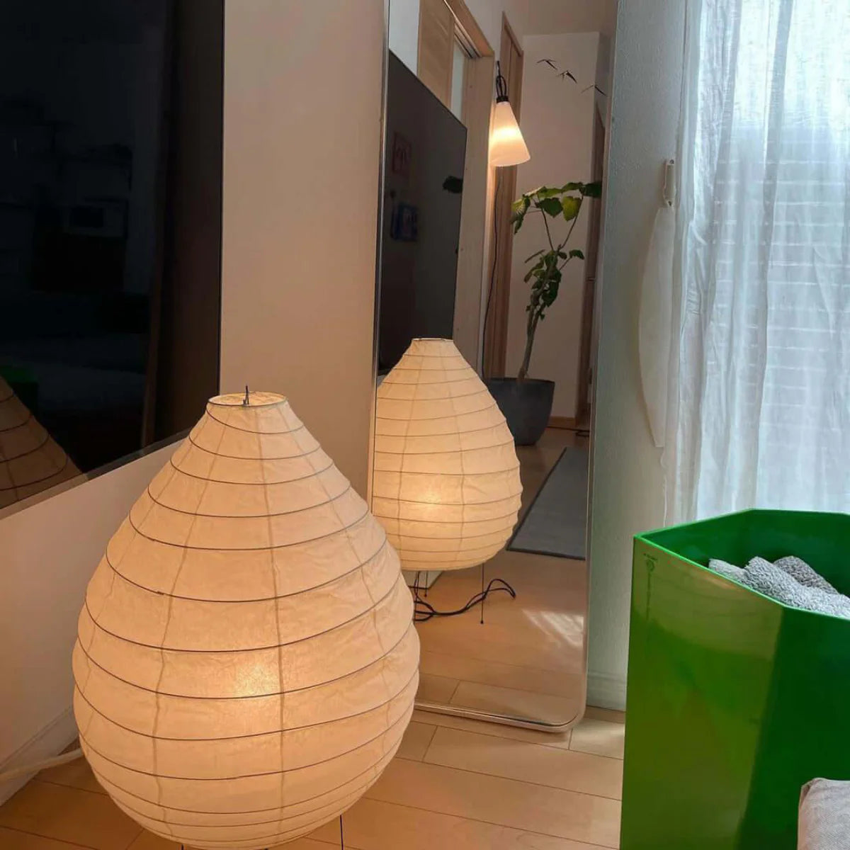 Washi Paper Floor Lamp View 9 | Washi Paper Floor Lamp | Designer Wabi-Sabi Style | Eye-Comfort Warm Light | JINSHE | JINSHE