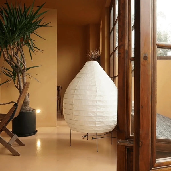 23N Floor Lamp