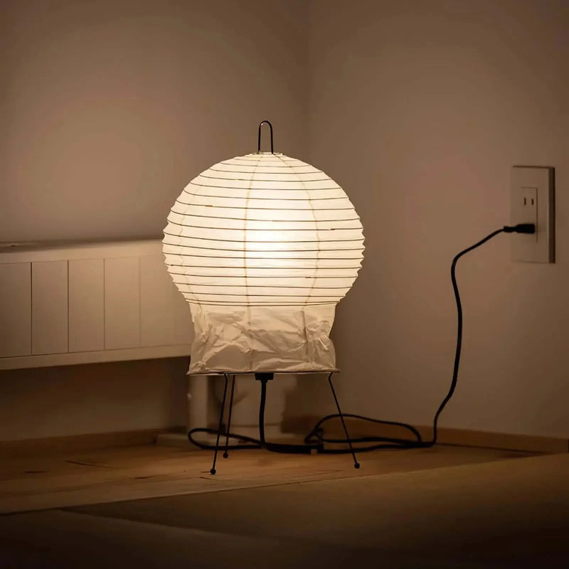 Japanese Washi Paper Table Lamp View 6 | Akari 2N Washi Paper Table Lamp | JINSHE | JINSHE