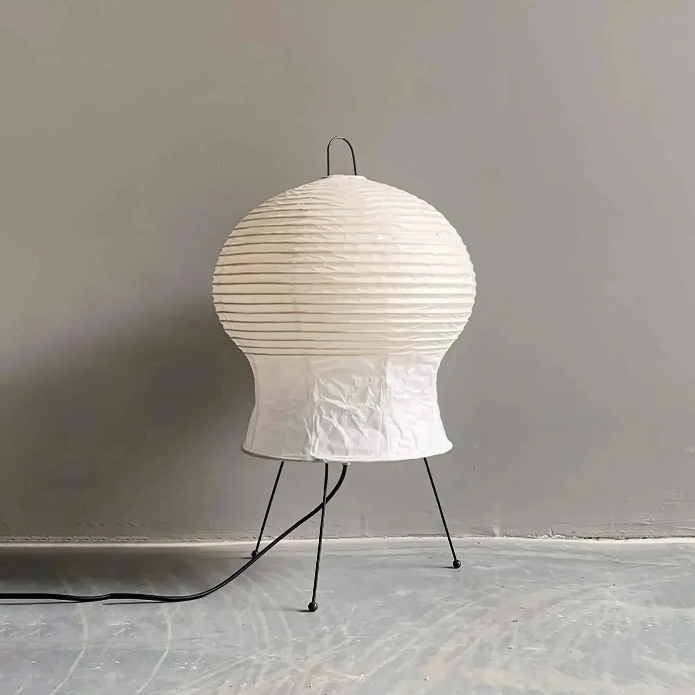 Japanese Washi Paper Table Lamp View 9 | Akari 2N Washi Paper Table Lamp | JINSHE | JINSHE