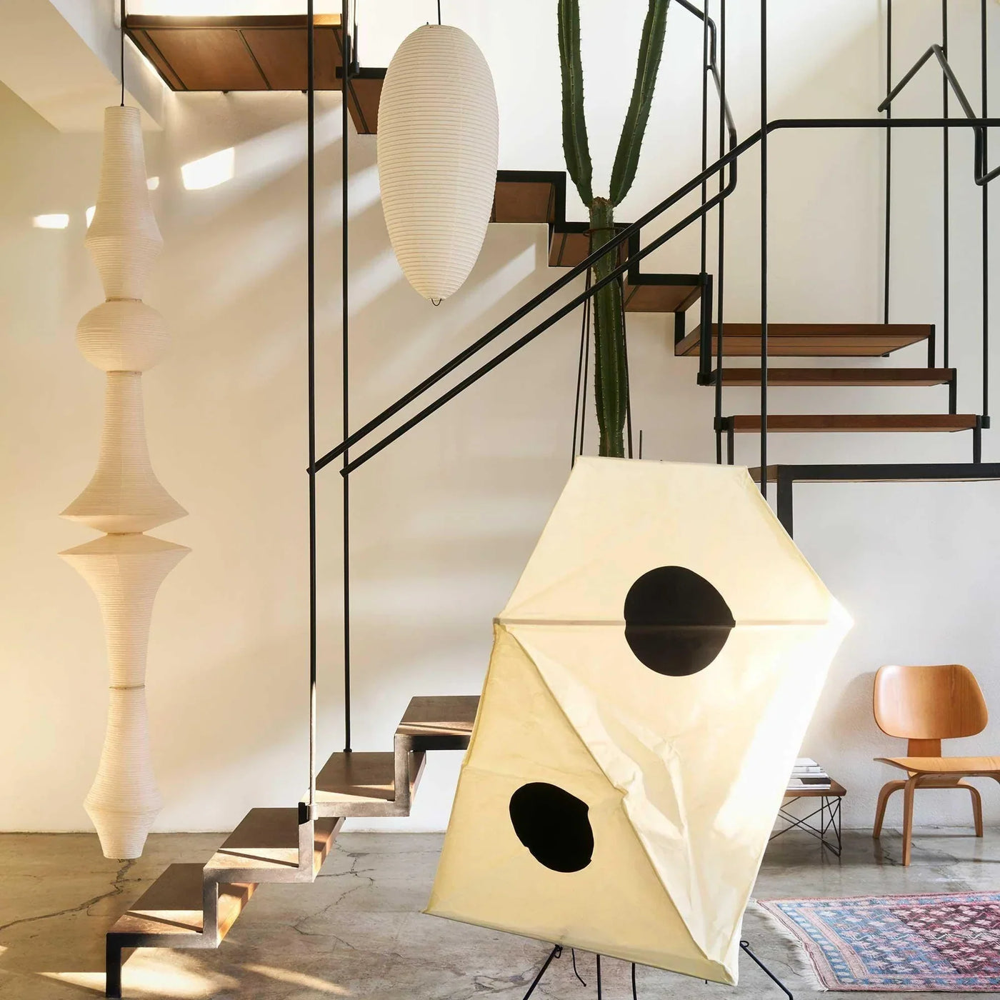Pendant Light View 3 | Wabi Sabi Dupont Paper Pendant Light | Noguchi-Inspired Japanese Lantern Ceiling Lamp | JINSHE Akari E | JINSHE