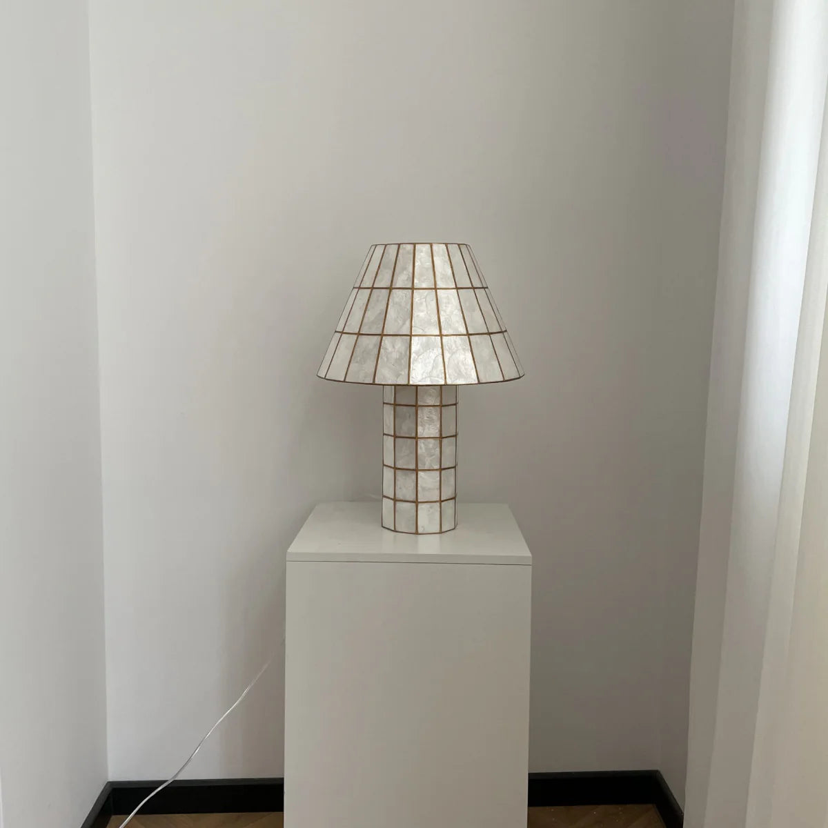 Natural Shell / Capiz Table Lamp View 6 | Aornelia Handcrafted Natural Shell Table Lamp | Nordic Luxury Coastal Light | JINSHE | JINSHE