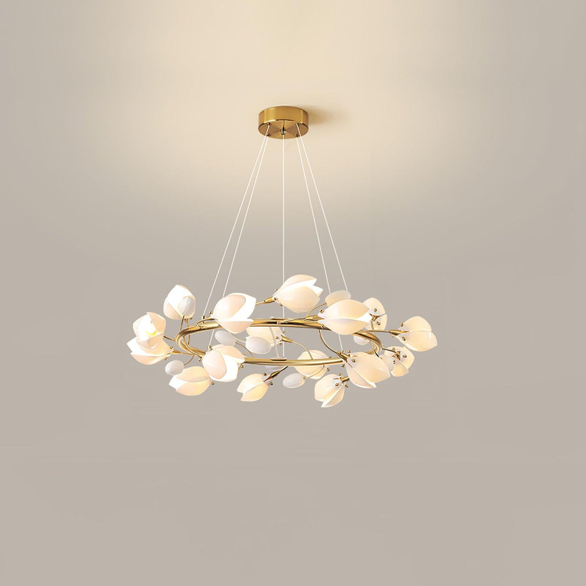 Porcelain Magnolia Curated Hand-Thrown Ceramic C – 12 heads ∅ 23.6 x H 11.8  Dia 60cm x H 3 finish configuration
