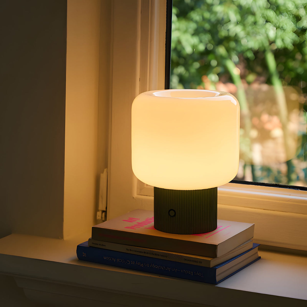 Mouth-Blown Frosted Glass craftsmanship detail on Cario Sphere Curated Mouth-Blown Frosted Glass T