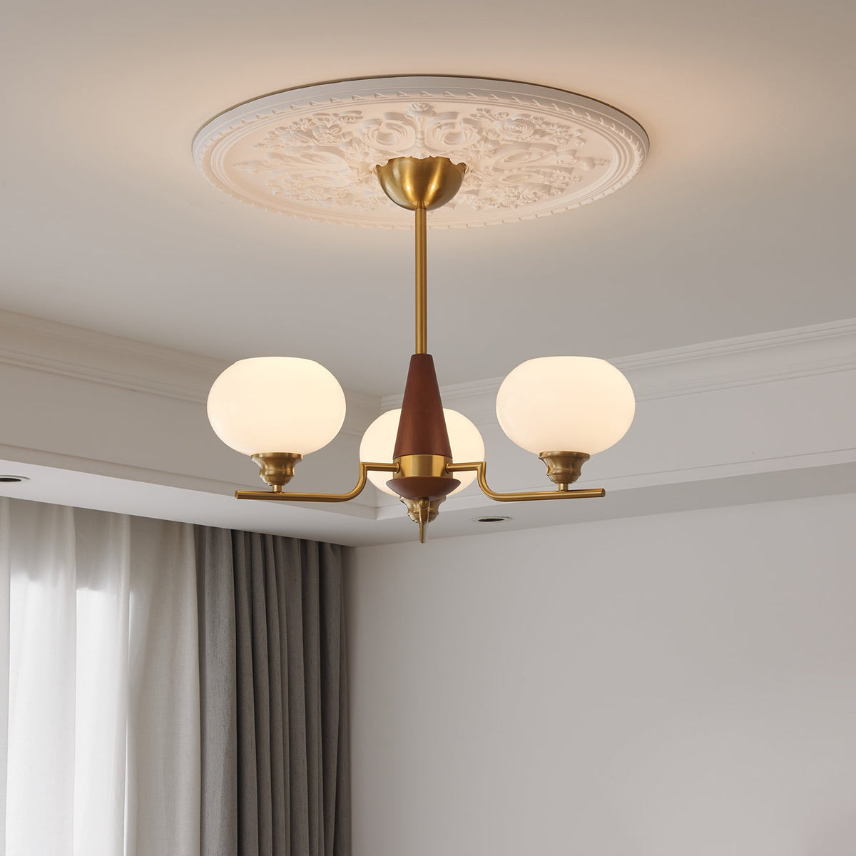 Celeste Sphere Walnut Curated Mouth-Blown Froste – 3-Lights ∅ 23.6 x H 9.8 finish configuration