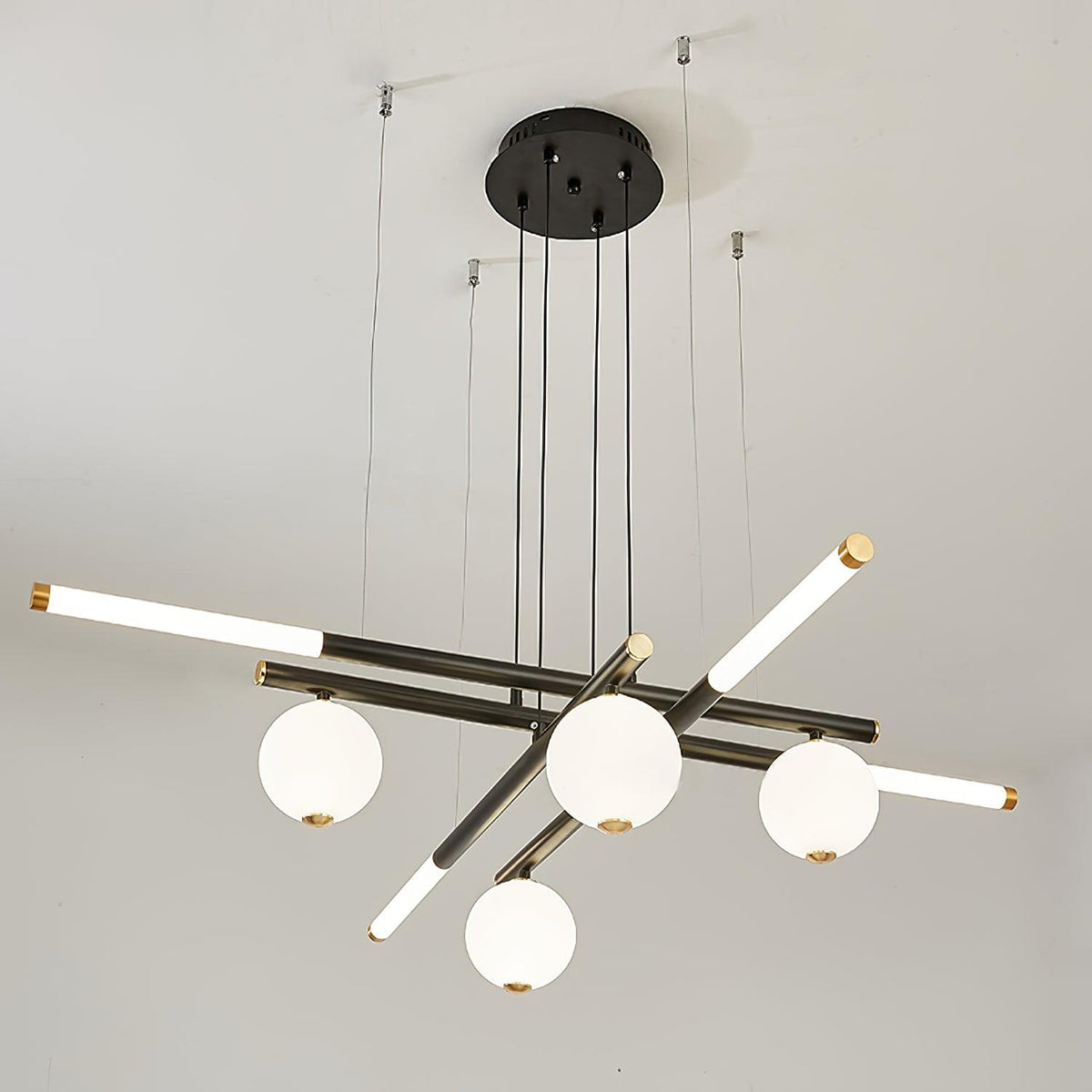 Cellar Suspension Curated Optical Acrylic Chande – 8 heads ∅ 46.5 x H 6.3  Dia 118cm x H 16 finish configuration