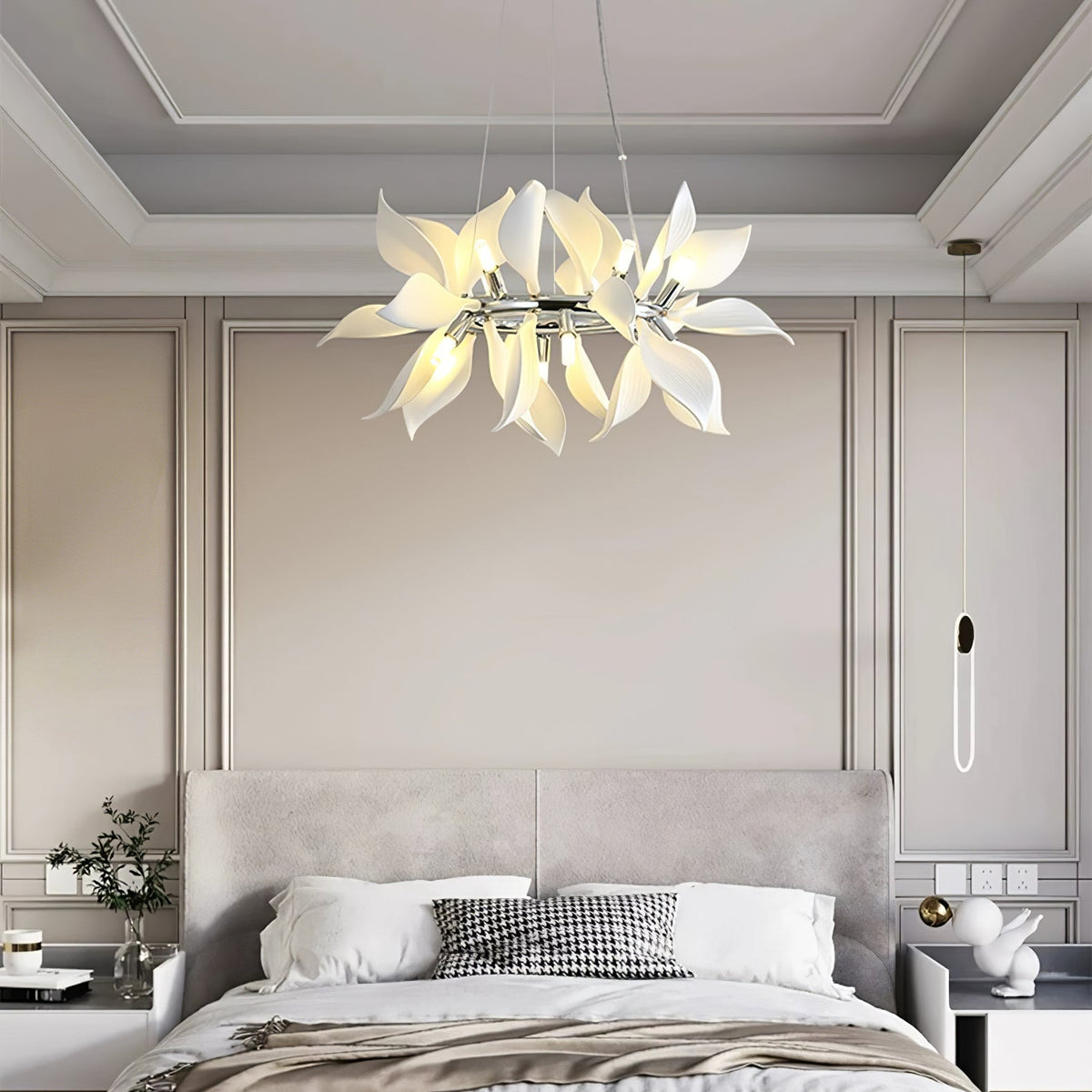 Petala Amber Art Glass Chandelier – side angled contour profile