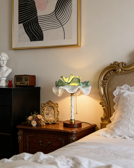 Blushcrown Table Lamp