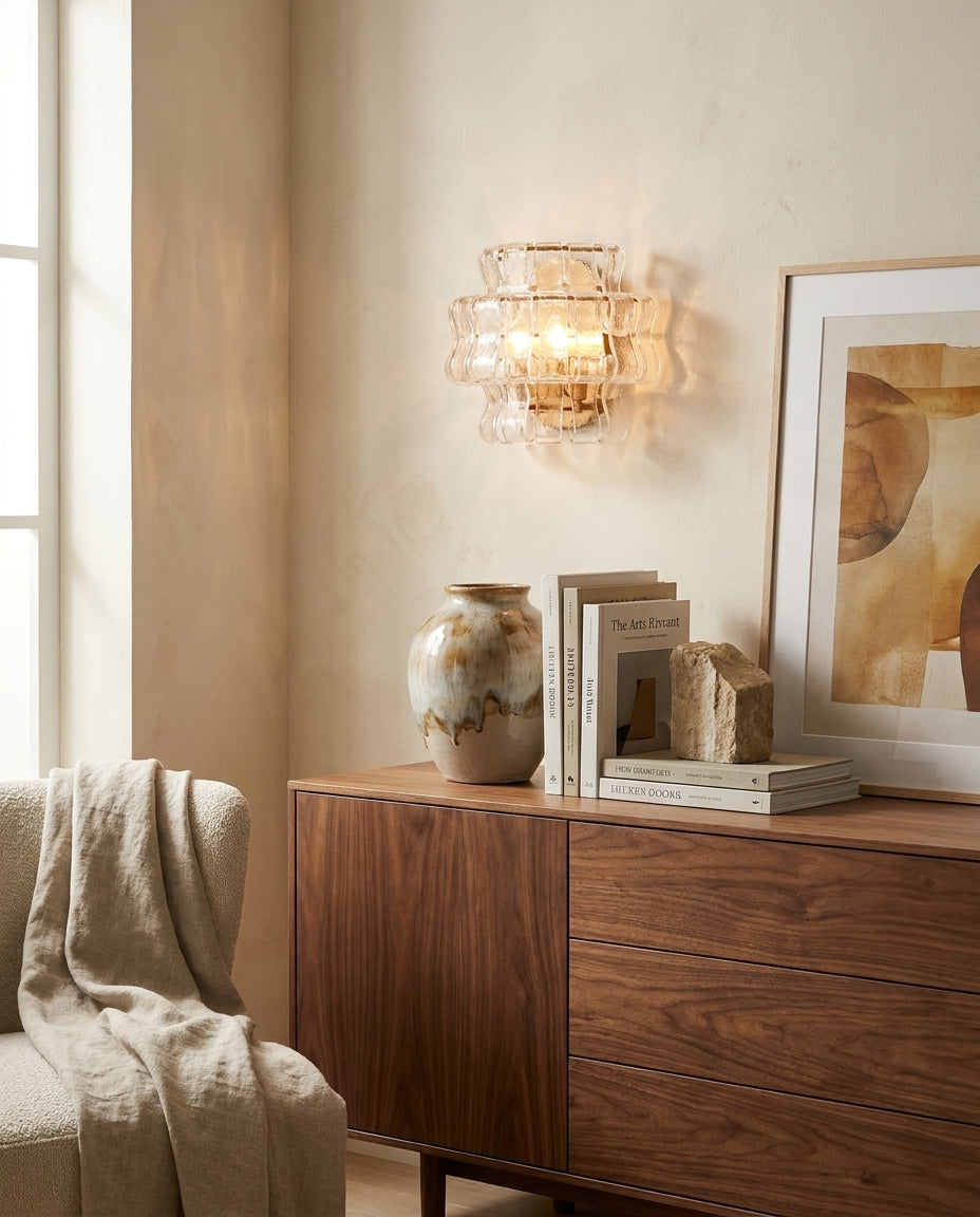 Cendrel Curated Amber Art Glass Wall Sconce – macro detail view