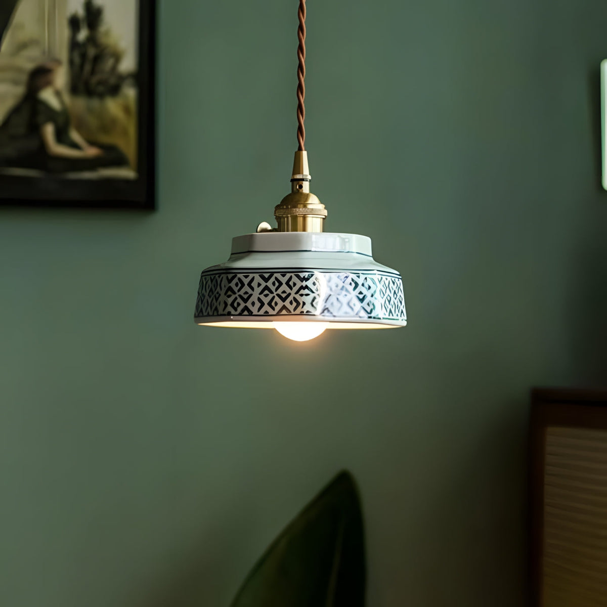 Cottara Curated Solid Brass Pendant Light – dimensional scale reference #1