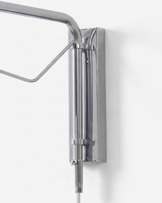 Dione  Alabaster Curated Alabaster Wall Sconce – macro detail view #1