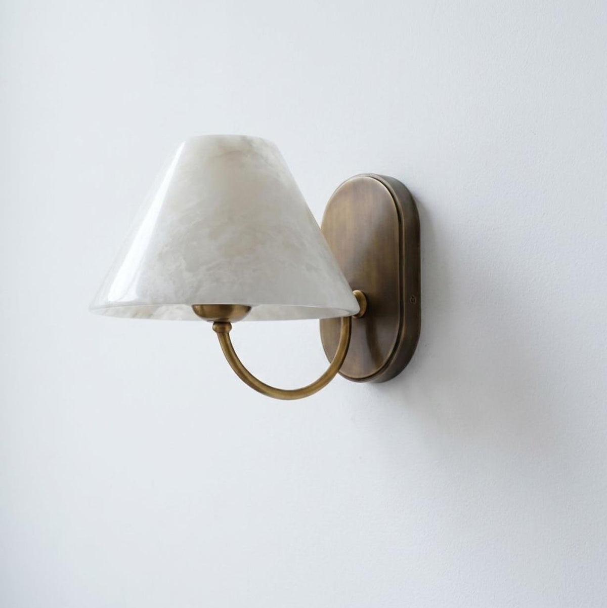 Louise Alabaster Wall Sconce – Handcrafted Material Texture and Detail View