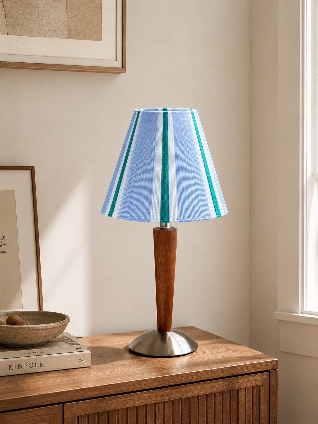 Maravio Curated Solid Hardwood Table Lamp – structural canopy joint detail