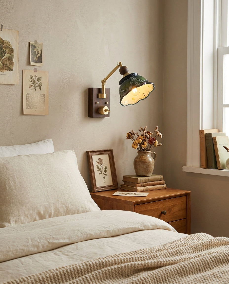 Modern Mossden Wall Sconce
