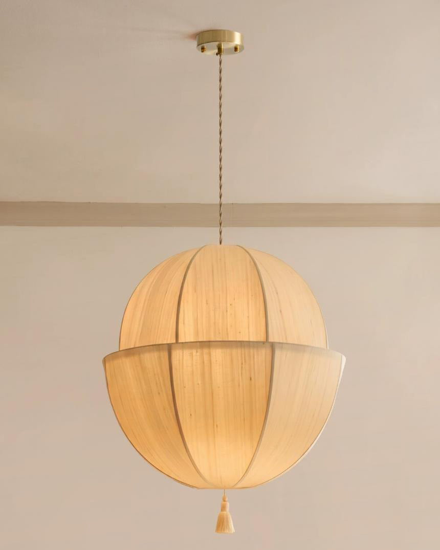Modern Ovela Pendant Light – Handcrafted Material Texture and Detail View