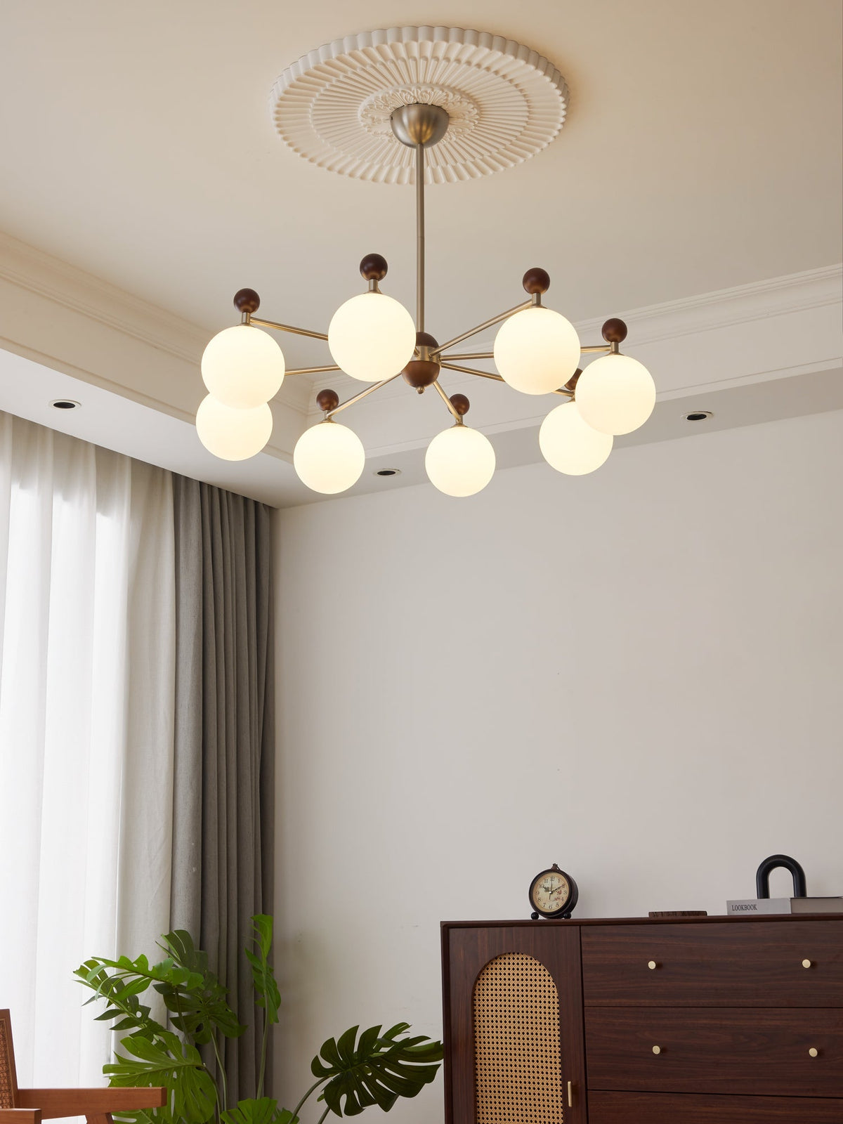 Ecliptica Curated Mouth-Blown Frosted Glass Chan – handcrafted surface texture