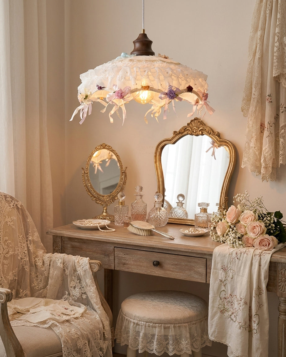 Lacelune Pendant Light