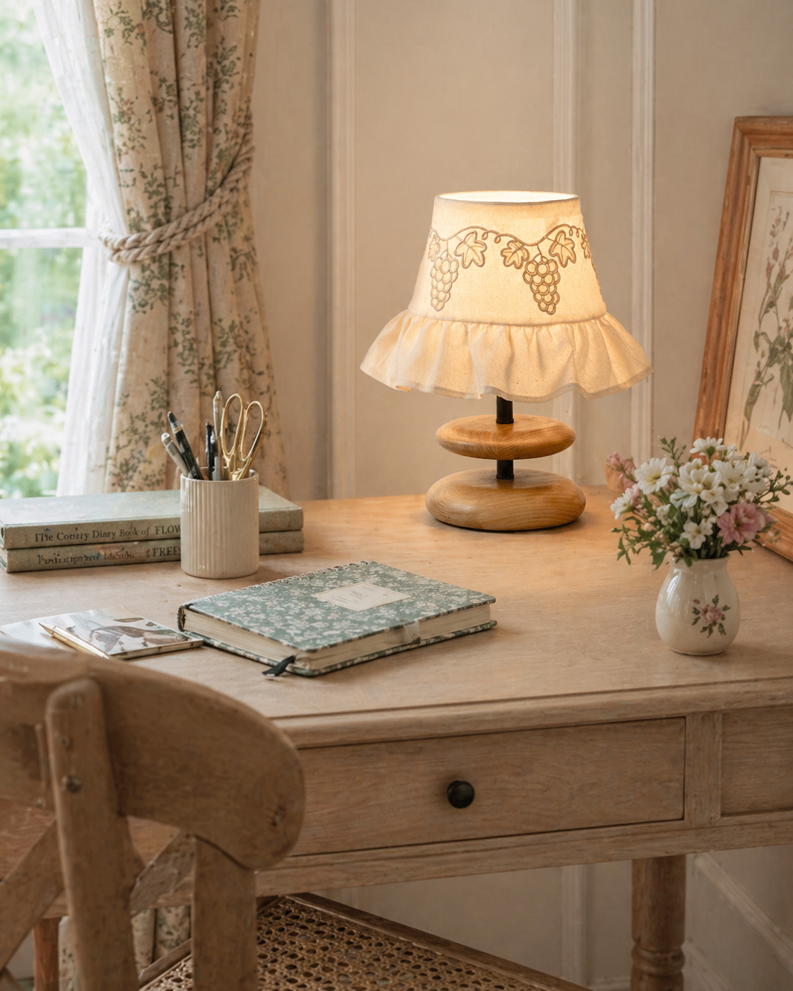 Lavelle Curated Iron & Glass Table Lamp – macro detail view