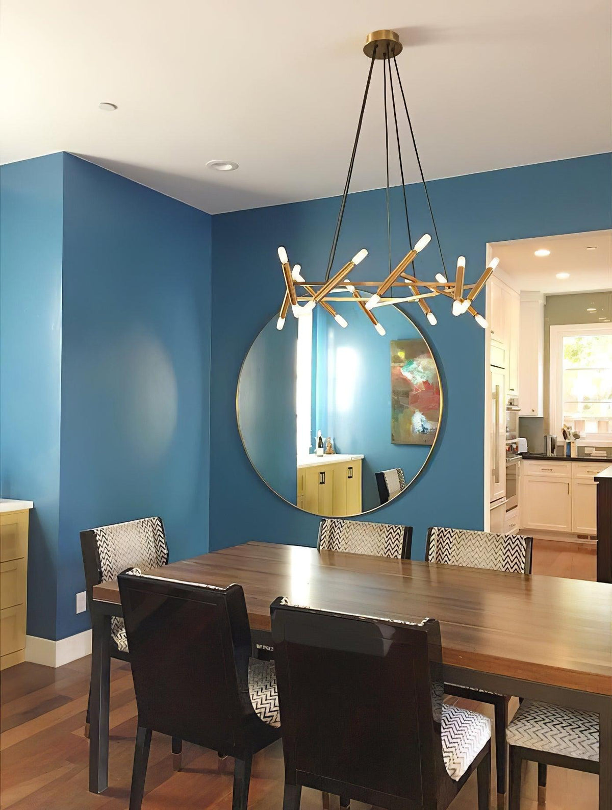 Le Diamant Chandelier – Ambient Illumination in Luxury Interior Setting View 8