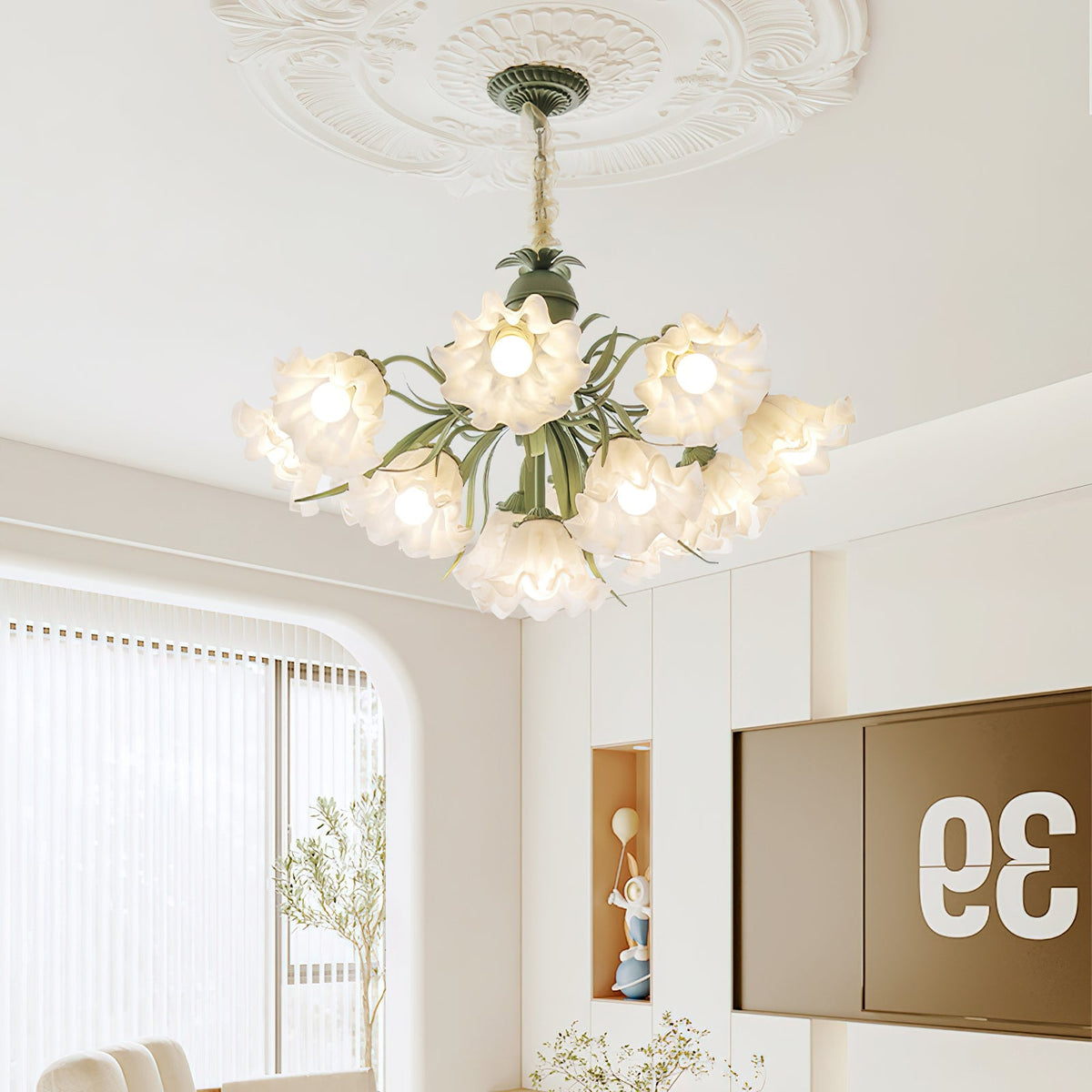 Lily Of The Valley Flower Chandelier – Handcrafted Material Texture and Detail View
