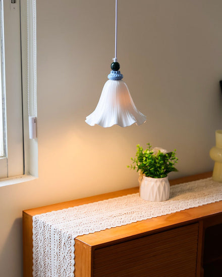 Lulora Pendant Light