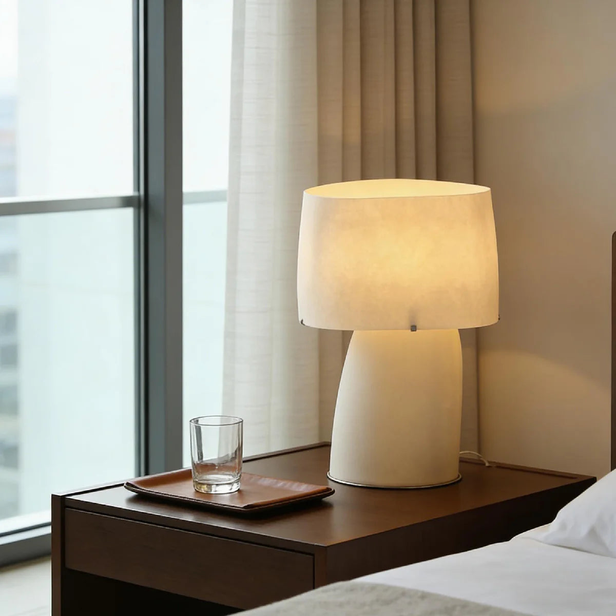 Luma Artisanal Resin Table Lamp | The Sculptural Art Collection | JINSHE