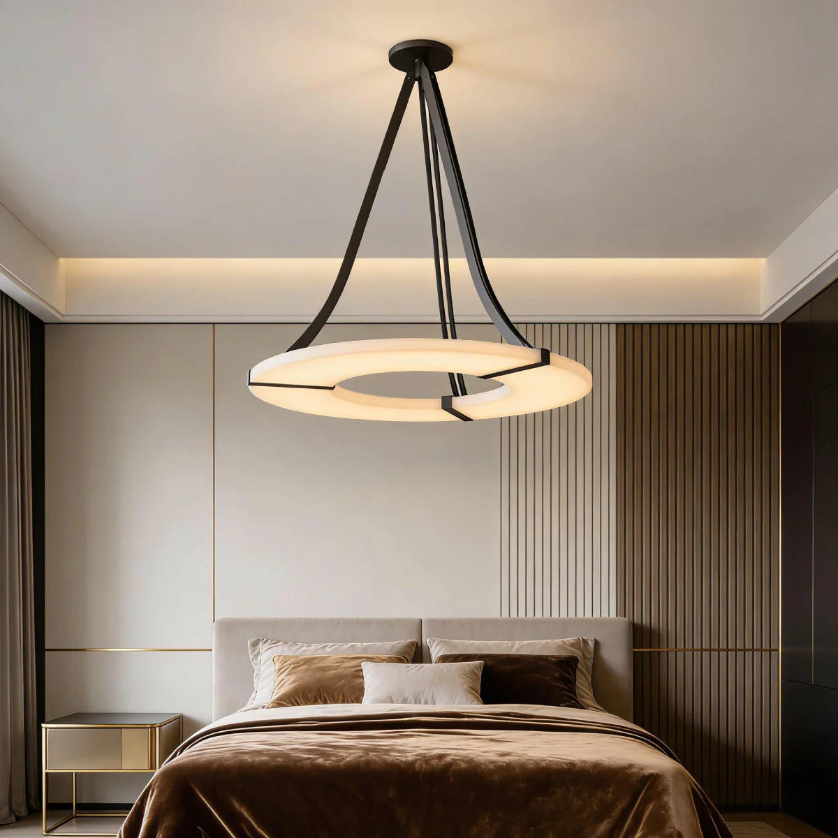Murano Glass Pendant Light View 5 | Hand-Blown Murano Glass Luxembourg Pendant Light | Modern Luxury Lighting | JINSHE | JINSHE