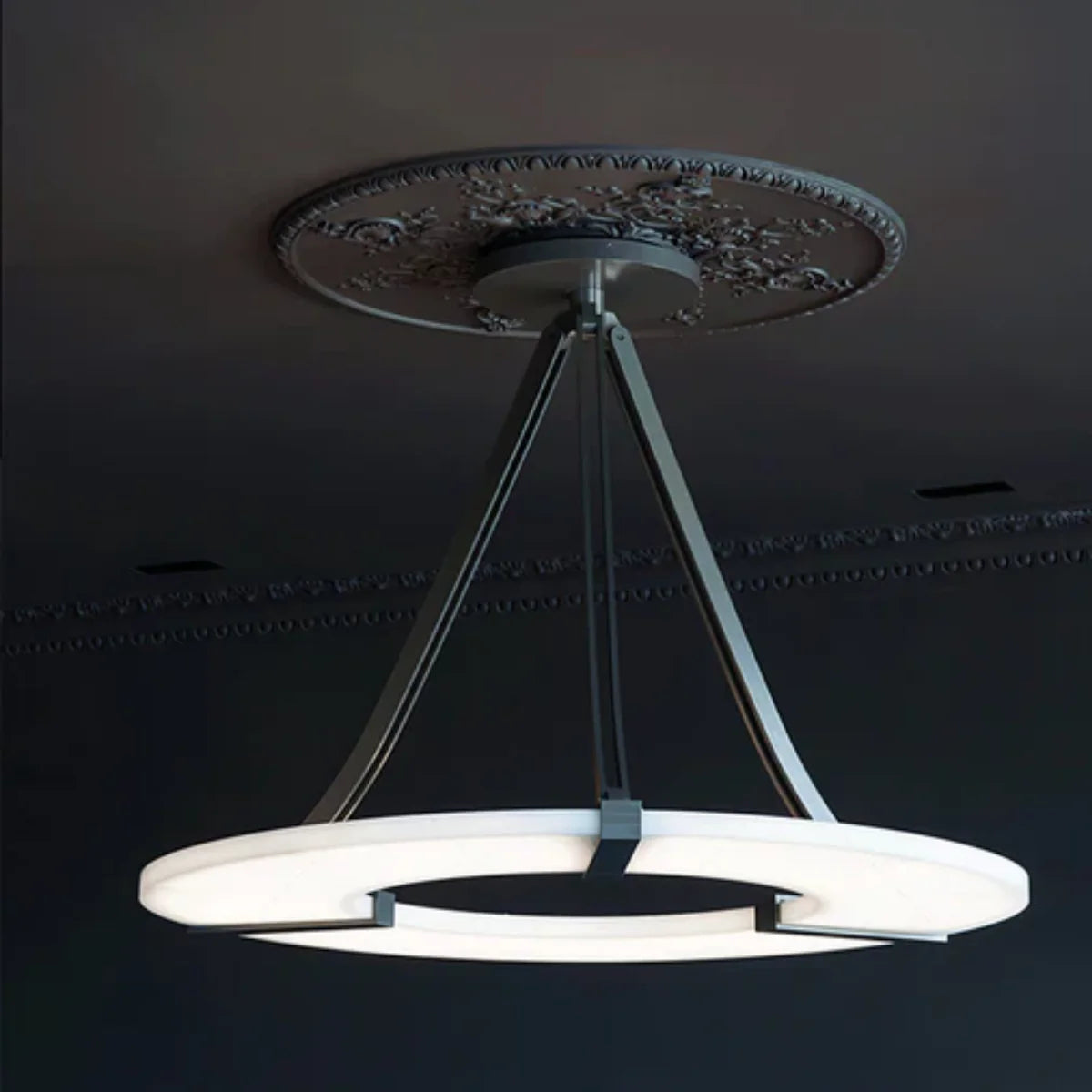 Murano Glass Pendant Light View 9 | Hand-Blown Murano Glass Luxembourg Pendant Light | Modern Luxury Lighting | JINSHE | JINSHE