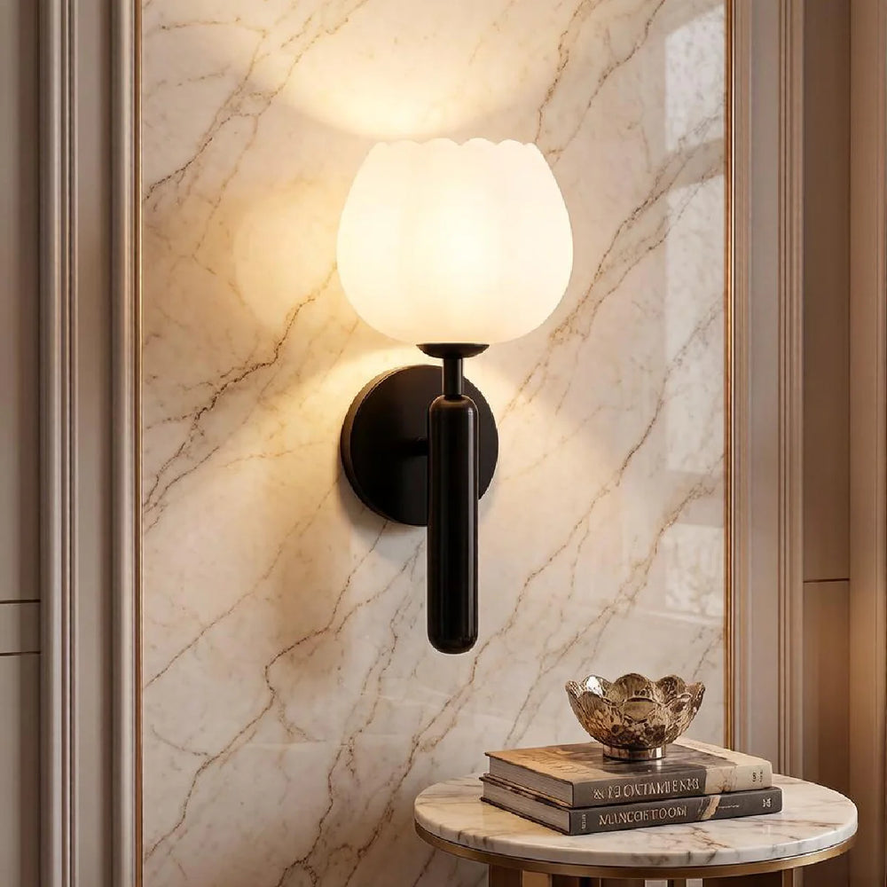 Mian Wall Lamp