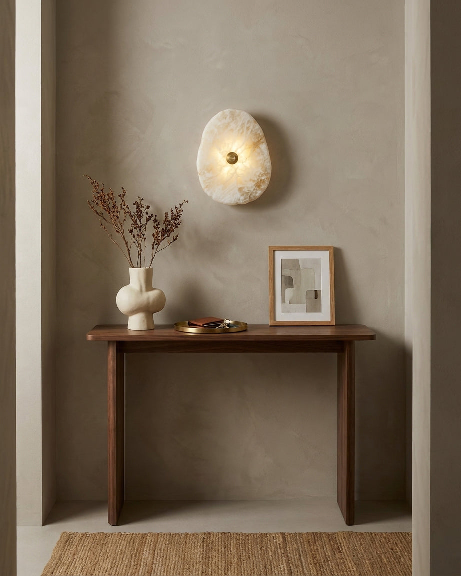 Onyvelle Alabaster Curated Alabaster Wall Sconce – full fixture elevation view