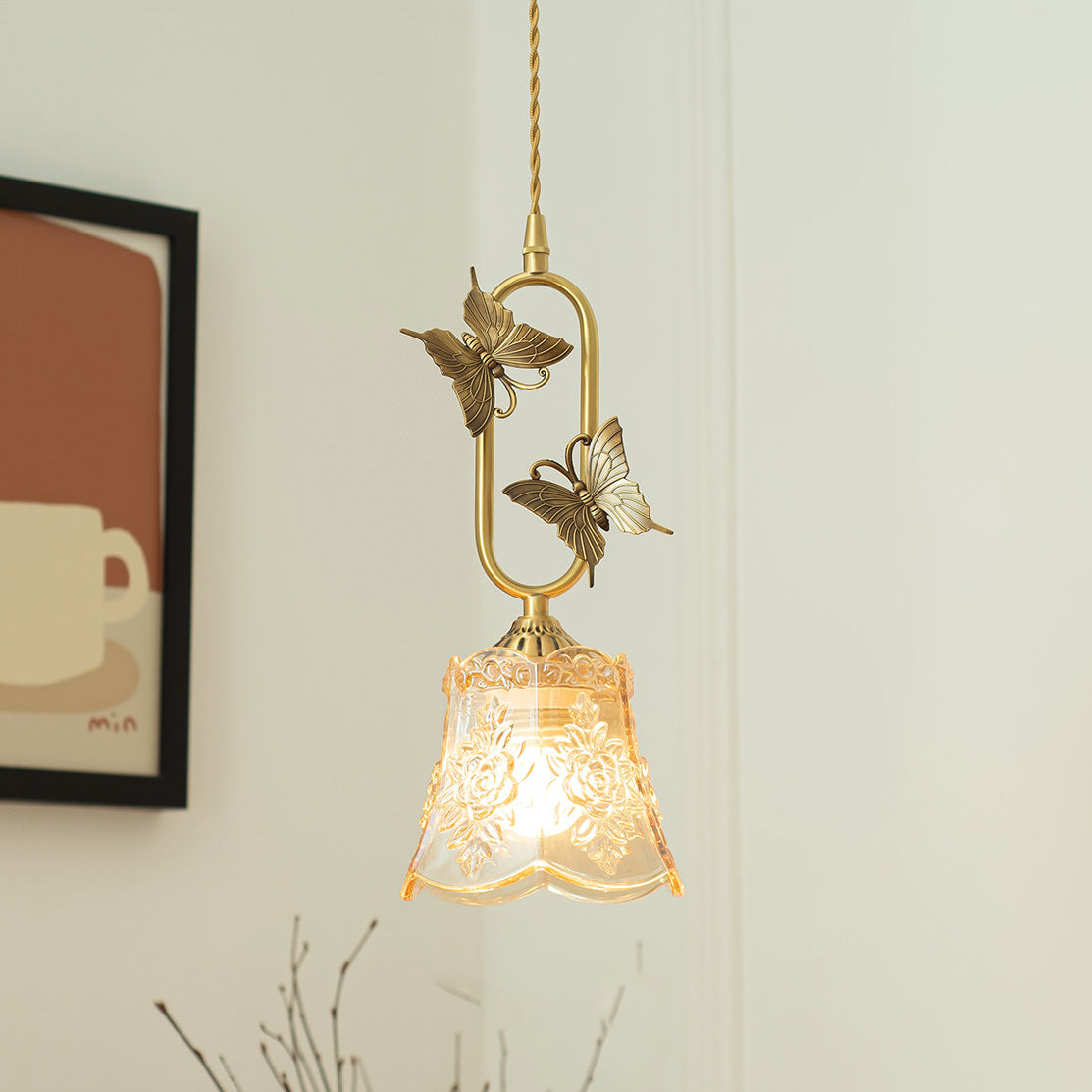 Papilora Curated Amber Art Glass Pendant Light – Dia 18cm x H 35cm  ∅ 7 x H 13.7  White finish configuration