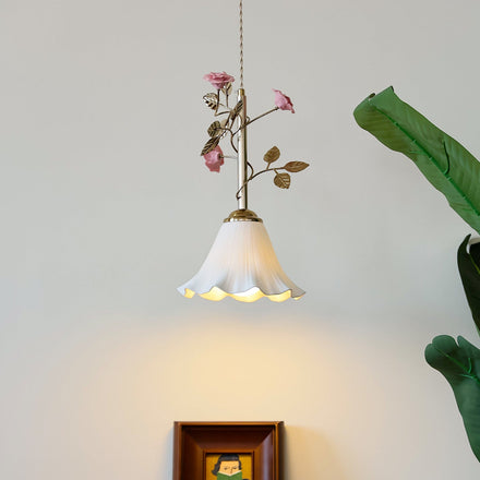 Petalisse Pendant Light