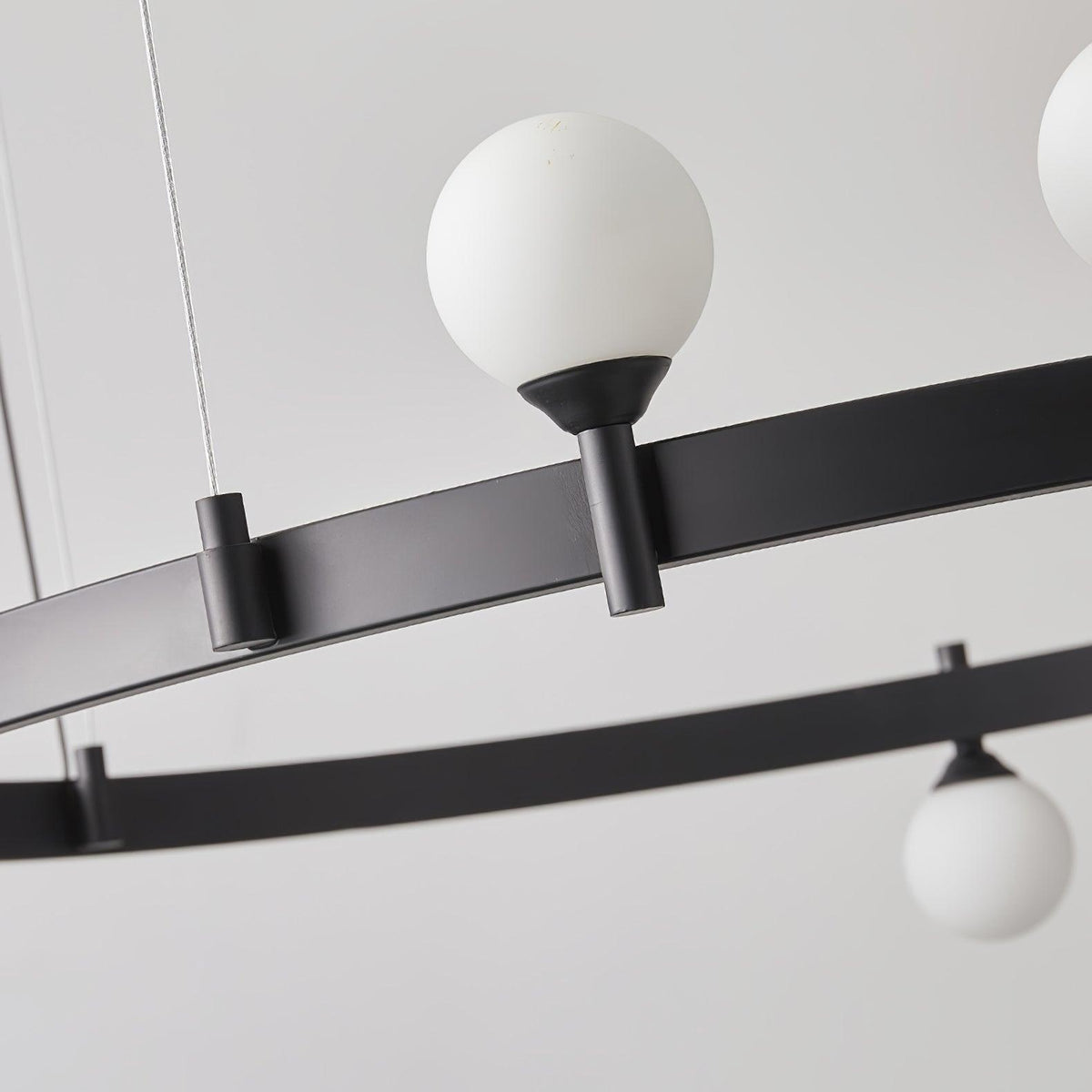 Pomi Round Curated Mouth-Blown Frosted Glass Cha – unlit natural material contrast