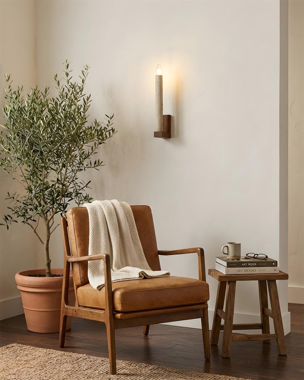 Modern Tavero Wall Sconce