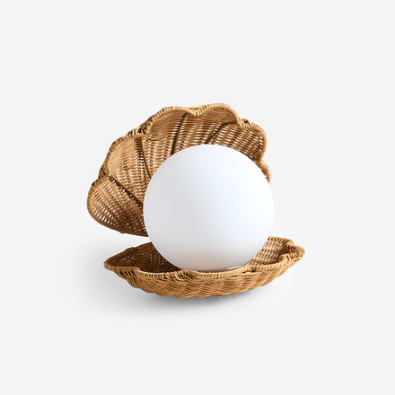 Tide Seashell Table Lamp