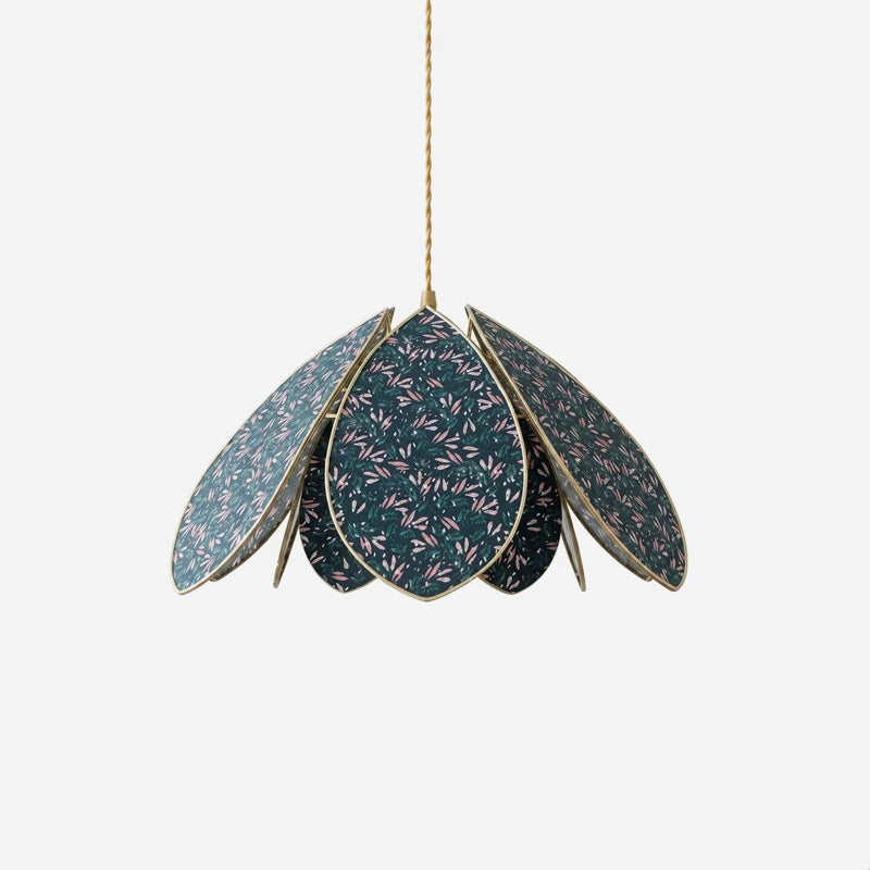 Velmira Curated Iron & Glass Pendant Light – Iron & Glass Pendant Light