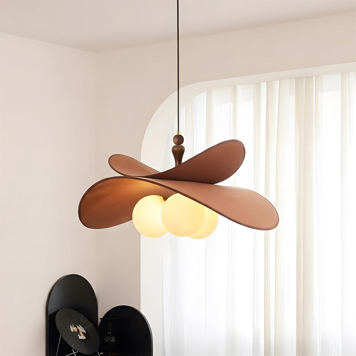 Velvet Bloom Curated Mouth-Blown Frosted Glass P – Dia 65cm x H 30cm  ∅ 25.6 x H 11.8 finish configuration
